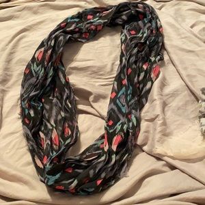 Infinity scarf